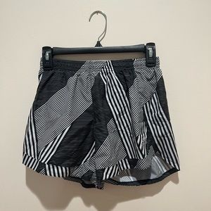 small waistband, but comfy